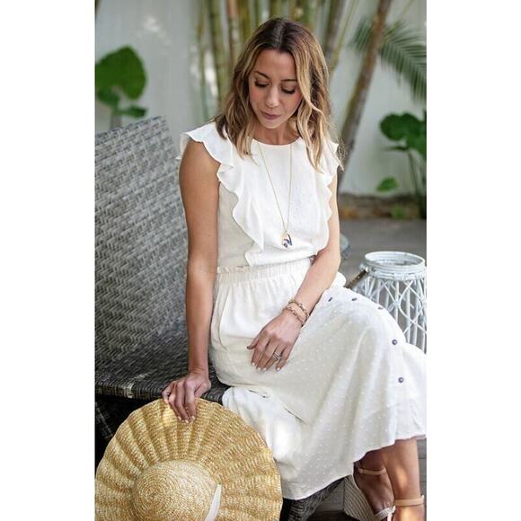 Gibson x The Motherchic Virginia Ruffle Tank Ivy Cloud Swiss Dot X-Small - Picture 1 of 3